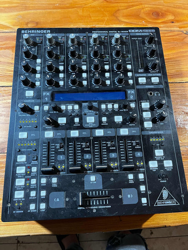 Behringer Ddm 4000