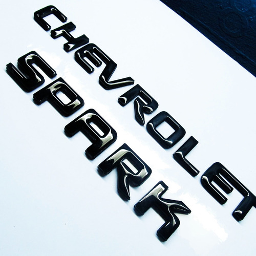 Emblemas Chevrolet Spark Negro Esmaltado Pega Roja 3m Foto 4