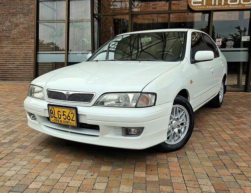 Nissan Primera Gxe