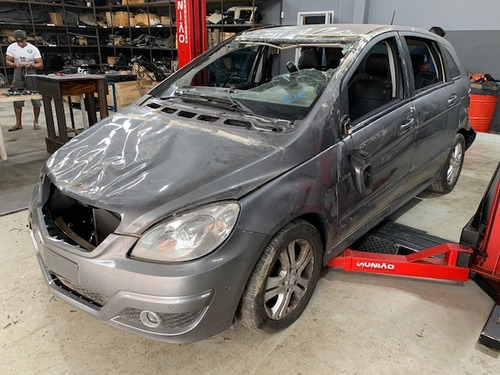 MERCEDES B180 2010 SUCATA PARA RETIRAR PEÇAS USADAS