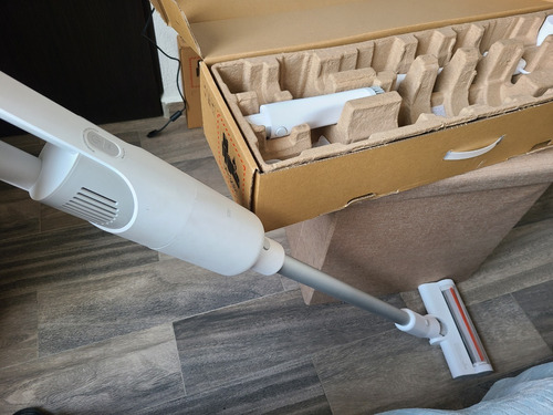 Remato Aspiradora Xiaomi Vacuum Cleaner Light Piso Bat 45min