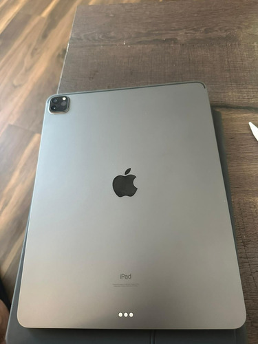 Apple iPad Pro12.9  128gb Cinza (5ª Gen) 1 Ano Apple Care