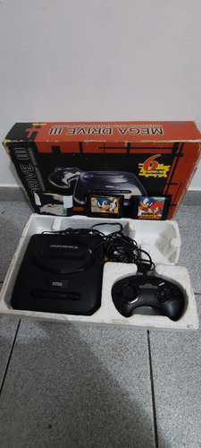 Mega Drive 3 ,com Entrada Para Sega Cd ,na Caixa ,pegando Perfeitamente