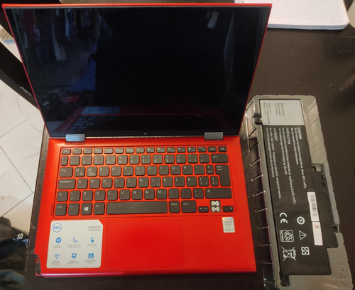 Laptop Con Pantalla Táctil Y Bateria Nueva Incluida