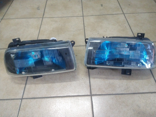 Par De Faros Para Jetta A3 Fondo Azul Depo Envío Gratis