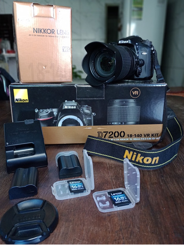 Cámara Nikon D7200 Kit 18-140mm 