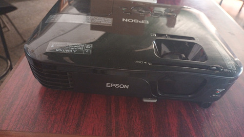 Proyector Epson S12, Con Todos Sus Accesorios