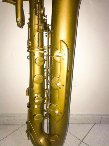 Saxofone Baixo Em Sib Único Em Policarbonato Promoção