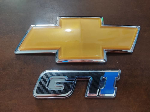 Emblemas Chevrolet Aveo Speed 2011 2012 2013 2014 Delanteros Foto 3