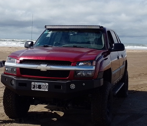 Chevrolet Avalanche 4x4 Rought Country Lifted Cubiertas 35 