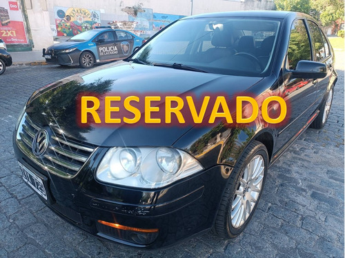 Volkswagen Bora 1.8t Highline Cuero, Automático, 1 Mano, '10