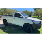 Toyota Hilux Cabina Simple 4x4