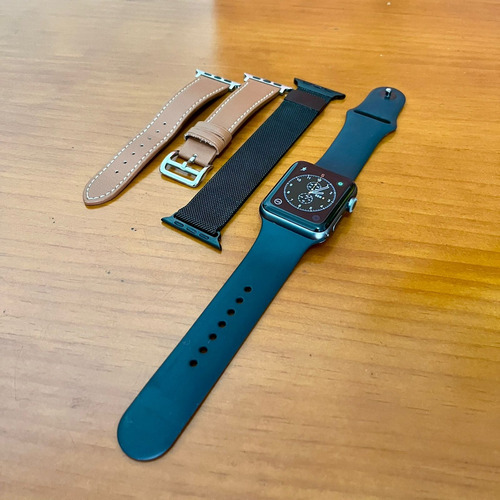 Apple Watch Series 3 (gps) - Cinza-espacial - 42 Mm