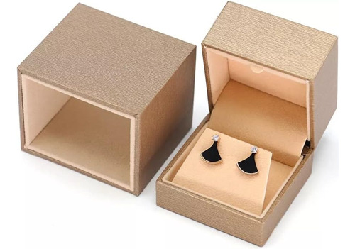 Rj Displays: Lujosa Caja De Joyería Con Colgante De Aretes D