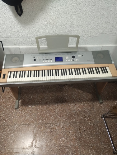 Piano Digital Yamaha Dgx 620 Excelente Estado ¡¡¡