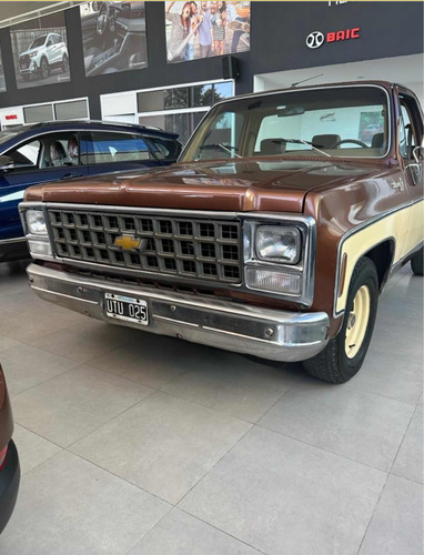 Chevrolet C-10 1986 4.1 3vel Silverado