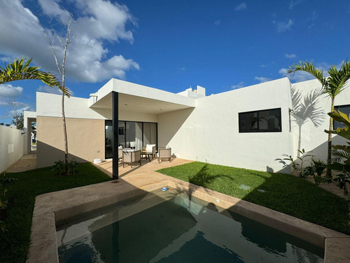 Casa En Venta Al Norte De Mérida, Cholul.