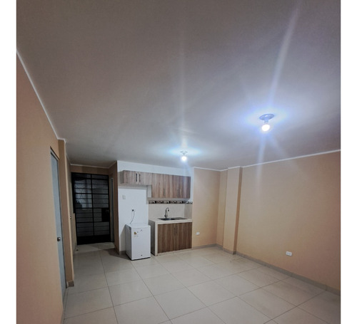 Lindo Departamento En Los Olivos Cerca A Plaza Norte - Imagen 4