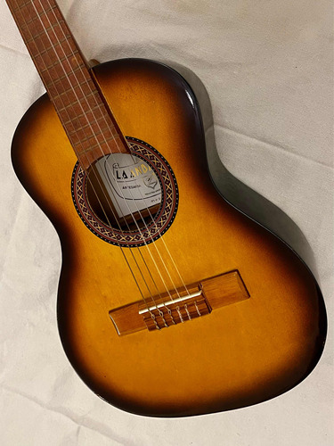 Guitarra Acustica