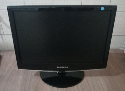 Monitor Lcd Samsung 733nw 17 Polegadas Widescreen Vga