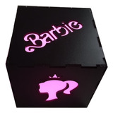 Luminária Cubo Barbie Mdf Preto Com Iluminação Rosa 12x12cm