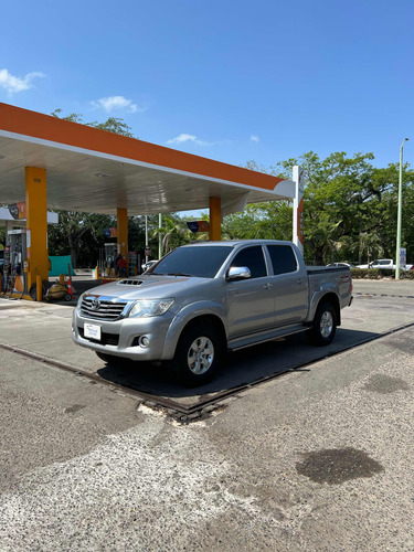 Toyota Hilux 2015 3.0cc 4x4 Diesel