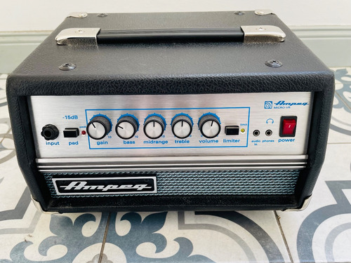 Ampeg Micro Vr Classic Head Cabezal Bajo 200w Nuevo