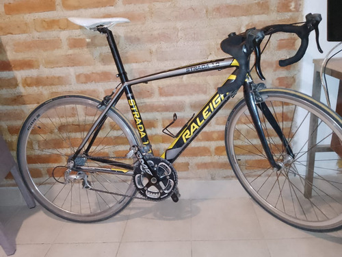 Bicicleta Raleigh Strada 1.0 