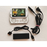 Consola Psp Go Playstation Sony Portable Blanco + Juegos