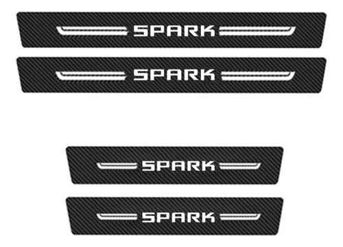 4 Stickers Protección Para Estribos Chevrolet Spark Carbono