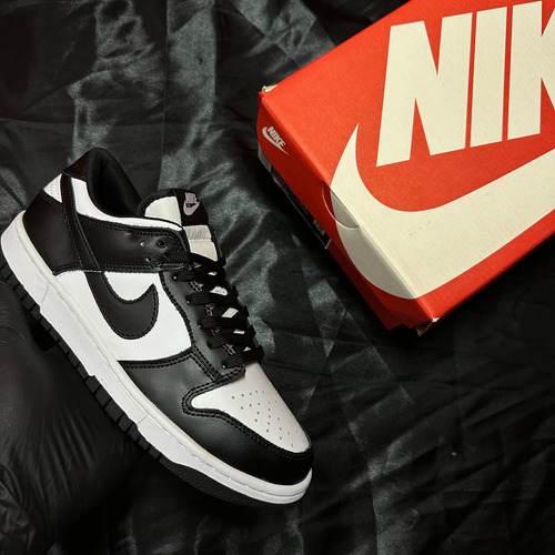 Nike Dunk Panda 27.5