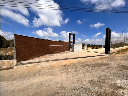 Espectaculares Lote En Parcelación En El Carmen De Víboral Antioquia. - Imagen 2