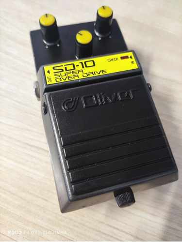 Pedal Oliver Sd10 (anos 80, Clone Boss Sd-1)