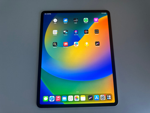 iPad Pro 12.9 2020 (4 Gen) 128g - Casi Nuevo