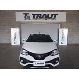 Toyota Etios Xls Mt 1.6 4p Blanco Perlado 2023 Traut