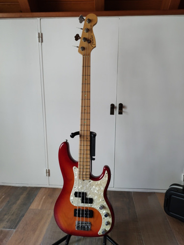 Bajo Eléctrico Fender American De Luxe Precisión Bass