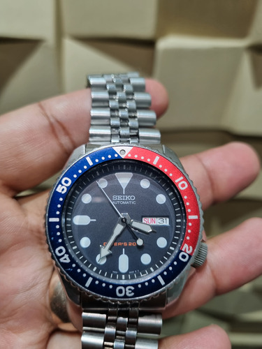 Relógio Seiko Skx009k2 Divers Automático Pepsi Bezel