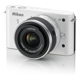 Sistema De Cámara Digital Nikon 1 J1 Con Lente De 1030 Mm Bl