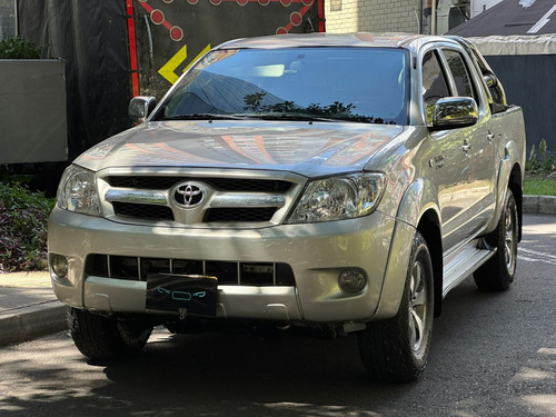 Toyota Hilux 2.7 Imv 2010