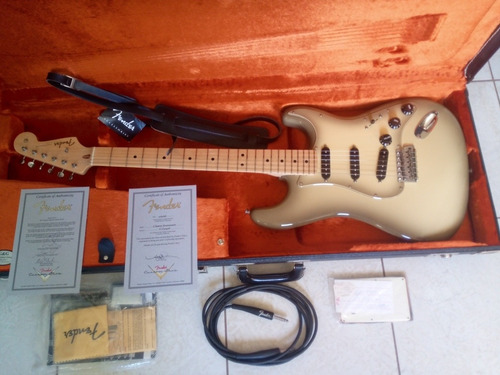 Guitarra Fender Eric Clapton Custom Shop Antigua 97 De 100