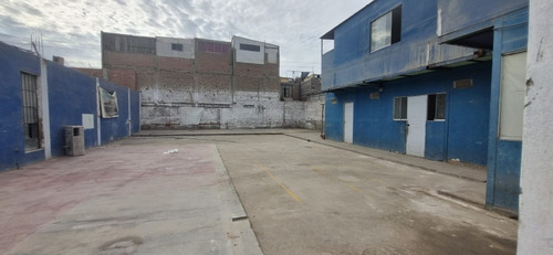 Alquilo Espacio Para Depósito, Taller U Otro Emprendimiento