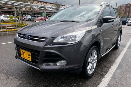   Ford   Escape  Titanium Tp 2.0