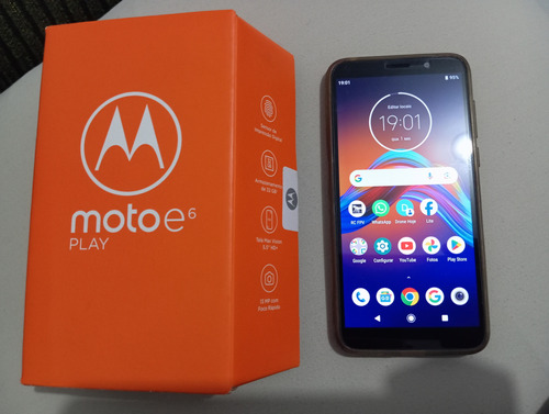 Motorola Moto E6 Play Desbloqueado Com Acessórios Originais