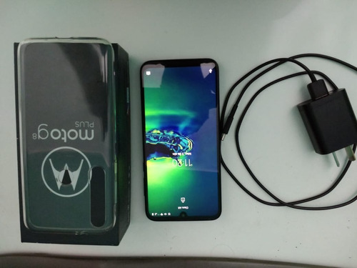 Moto G8 Plus 64 Gb  Rubi 4 Gb Ram Completo En Caja