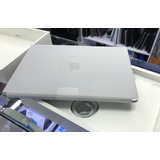 Macbook Pro 2020 - Chip  M1 