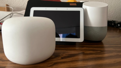 Google Home, Google Nest Hub Y Google Wifi 