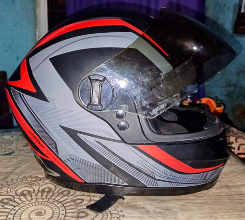 Casco Vertigo V32 Influence