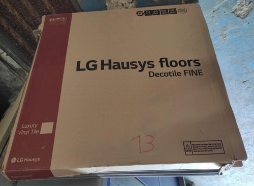 Piso LG Hausys Floor Lámina De 60x60cm