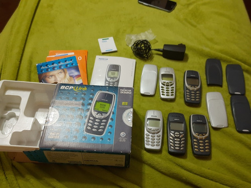 Lote Celular Antigo Nokia 3320 2220 P Retirar Peças  