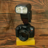  Canon T6 + 50mm F1.4 + Flash